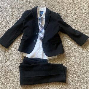 Nautica 4 piece boys suit